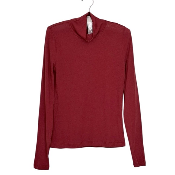 NEW J. CREW Tissue crepe turtleneck in Berry Sangria Red Size Small - Picture 3 of 7